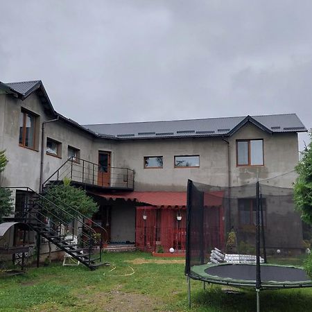 Koteg Lemberg Hotel สลาฟสเก ภายนอก รูปภาพ